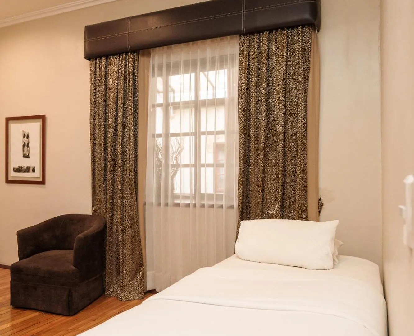 Santa Lucia House - Forum Куэнка 4*,  Эквадор